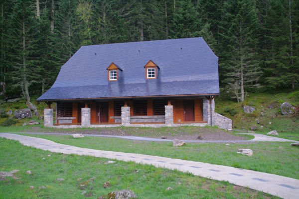 La maison du Parc National des Pyrnes  la porte d_Arrens