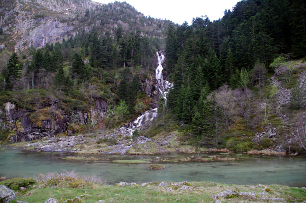 La cascade du Larribet vers Doublas