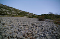 Le pierrier  passer pour rejoindre le sentier qui monte au Pic de Bazs