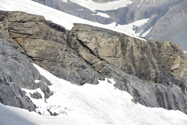 La chemine pour remonter dans le vallon suprieur