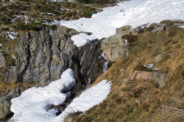 Petite cascades descendant de Trabi Nre