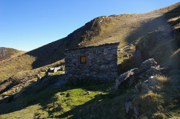 Une cabane d'estive sous le Malinat (non note sur la carte IGN 1/25000...)