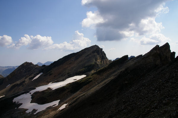 Vue sur le pic d'Estaragne en montant vers le pic de Campbieil