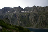 Le Turon de Neouvielle & le pic des 3 Conseilles & le pic de Neouvielle et le Ramougn au dessus du lac de Cap de Long