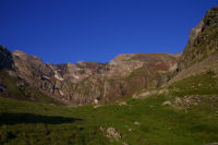 Les crtes de Cintes Blanques fermant la valle d'Estaragne