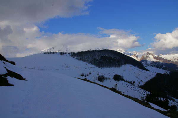 Le dbonnaire Pic de Cantau depuis le Col de Bazs