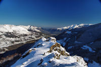 La valle d_Argels Gazost encadre par le Pic de Pibeste et le Pic de Hautacam