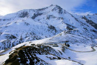 Vue du Col du Soulor et au fond le Petit Gabizos