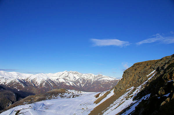 Vue vers le Col d'Aubisque et le Soum de Grum