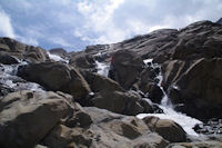 La cascade du glacier du Taillon