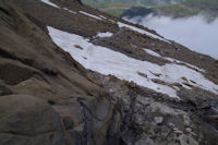 Le passage  chaine au dbut de la cascade du glacier du Taillon