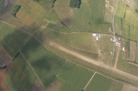 L_aérodrome de Castelnau Magnoac, vu de dessus