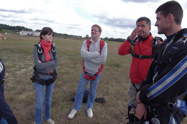 Dernier briefing avant embarquement
