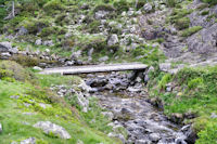 Passerelle sur le Cgave d_Arrens