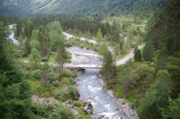 Une passerelle sur le Gave de Gavarnie