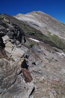 La barre rocheuse sous la crte Nord du Pic d_Estaragne