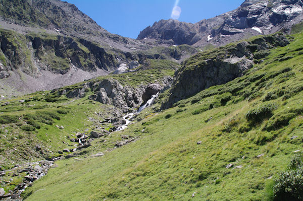 Le ruisseau d_Estaragne