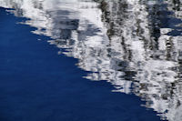 Reflets dans le Lac de Gaube