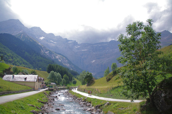 Le Cirque de Gavarnie depuis le Pont Brioule