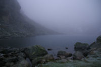 Le lac de la Glre dans la brume