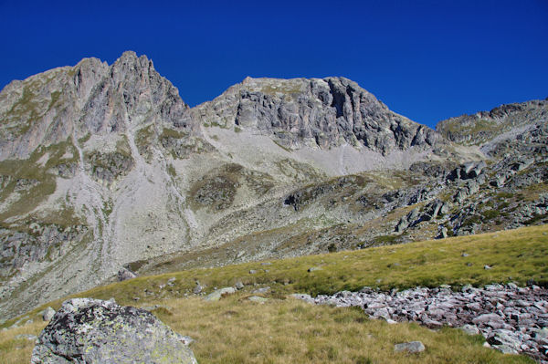 Pic de Badescire, Brche du Barbat et Brche du Hourat