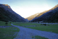 Le vallon du Gave du Labat de Bun depuis l_Ardoisire