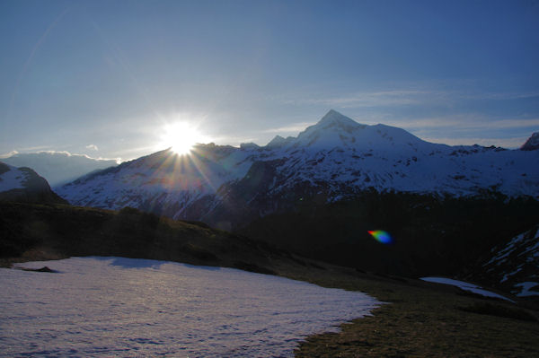 Lever de soleil sur le Pic de Larrue