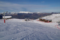 Les batiments de la station du Hautcam