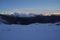 La valle d_Argels Gazost au petit matin depuis le parking infrieur de la station du Hautacam