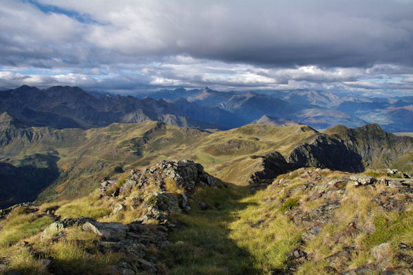 Belle alle menant au Col des Rosques