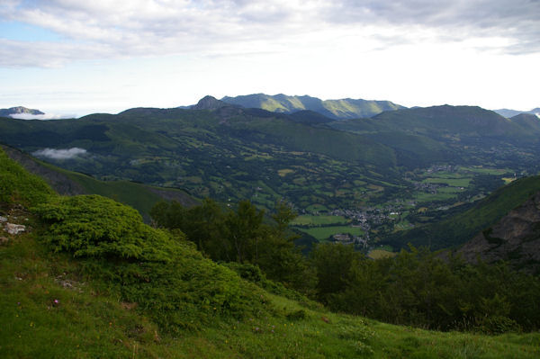 Arrens depuis le haut du Bois de la Sabardounre