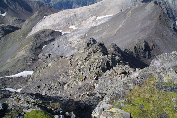 La crte arienne menant au Pic de la Munia