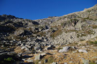 La Montagne des Laquettes surmontee par la crete des Laquettes