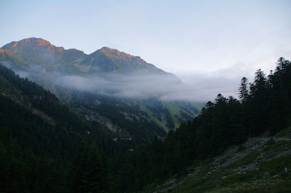 La valle du gave d_Arrensau dessus de la Porte du Parc National