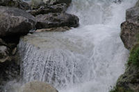 Une cascade sur le ruisseau descendant de la Pacca