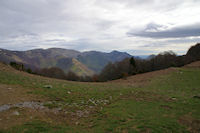 La valle du Bergons depuis le Col de Liar, le Pic du Pibeste  droite