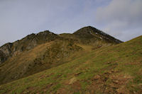 La monte en direction du Soum de Laya