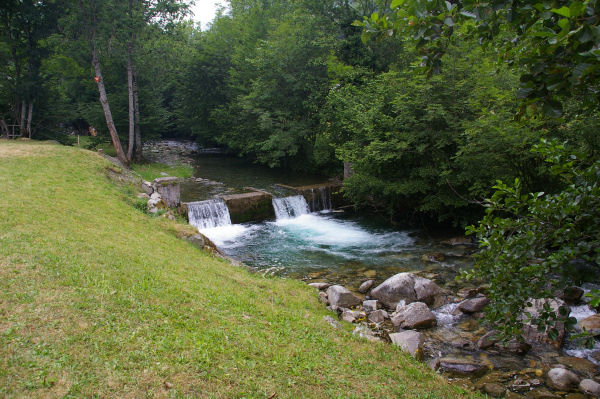 Le Gave d'Arrens prs du Pont du Labadet