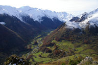 La vallee d'Estaing depuis le Pic Arrouy