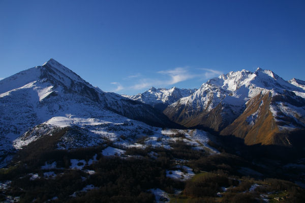 Le Pic du Midi d'Arrens et les Pics de Gabizos depuis le Pic de Pan