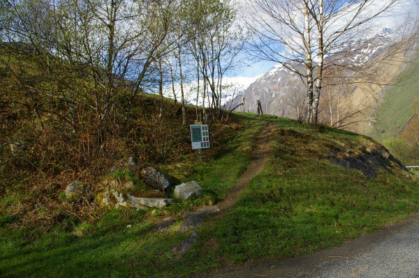 La route du col des Bordres