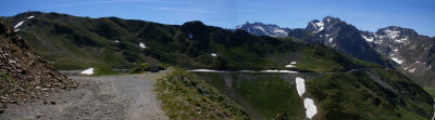 Le chemin montant au Pic du Midi de Bigorre, juste avant le premier tunel