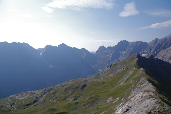 Le fond du Cirque d_Estaub depuis le Col du Pimn