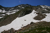 Un neve un peu expose en montant vers le Col d'Hospitalet