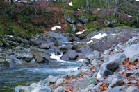 Le Gave du Marcadau sous la cascade d_Escane Gat