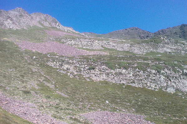 La crte entre le Sanctus et le Pic de Louesque