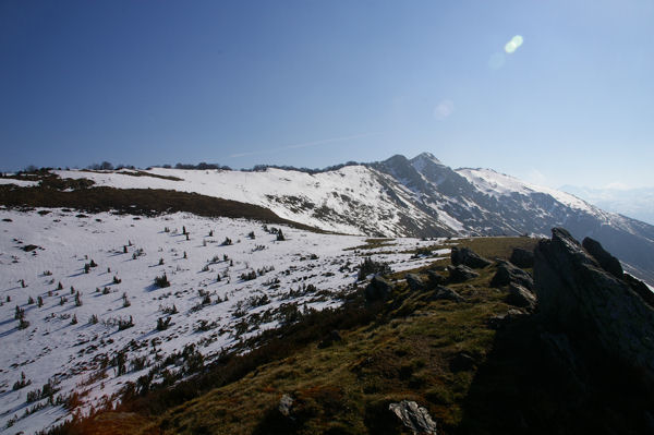 Vue de la crte du Soum de la Pne depuis le Soum d'Osts