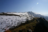 Vue de la crte du Soum de la Pne depuis le Soum d'Osts