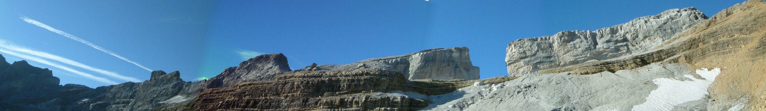 Panoramique vers la Brche de Roland