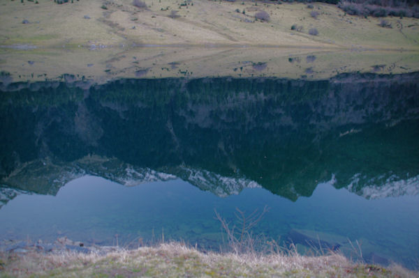 Reflets sur le lac du Tech